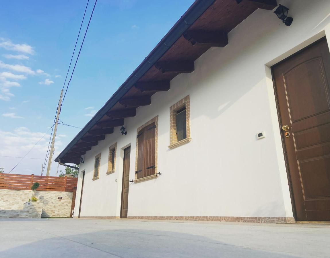 Bed & Breakfast Memory Bed and Breakfast Canzano Exterior foto